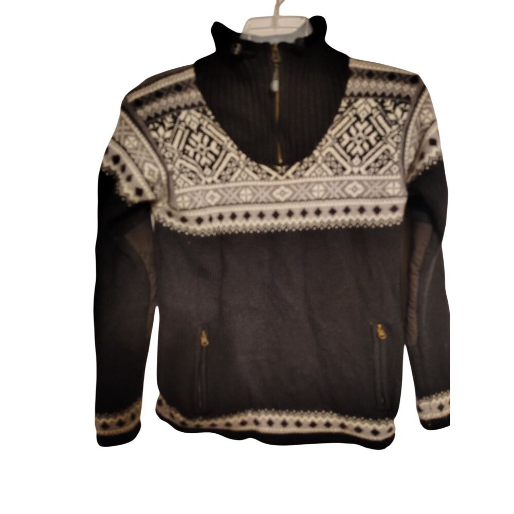 Norwear Small Wool Sweater, Snowflake Black White, Zip Pockets, 1/4 Zip Norway